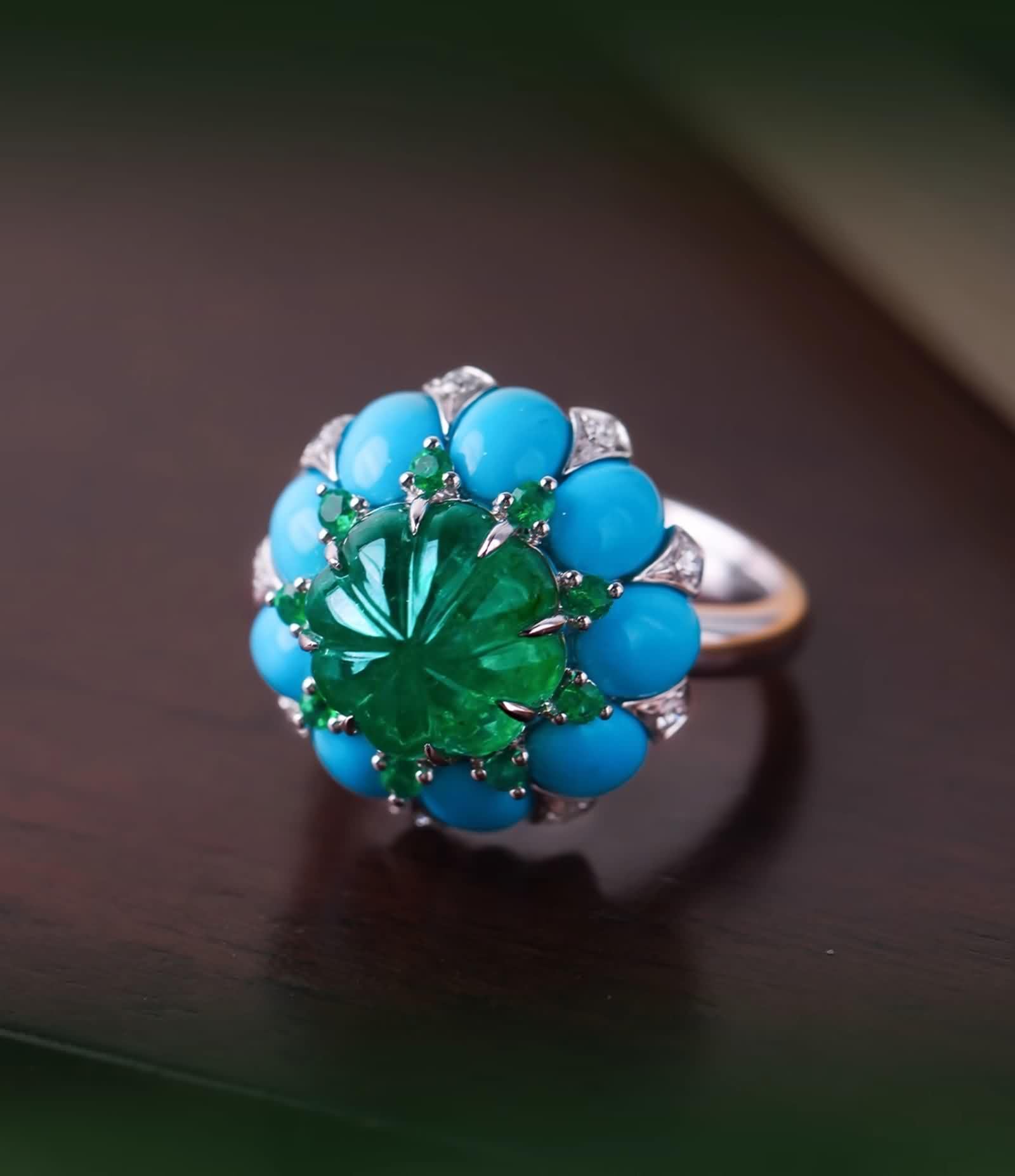 KnSam Echtgold Schmuck 9K/14K/18K Weißgold Antragsring, 3.99ct Labor Erstellt Smaragd Trauringe Blumen Unregelmäßige Form Grün, Ring mit Türkis 18/14/ 9 Karat Gold, Gr.47-70
