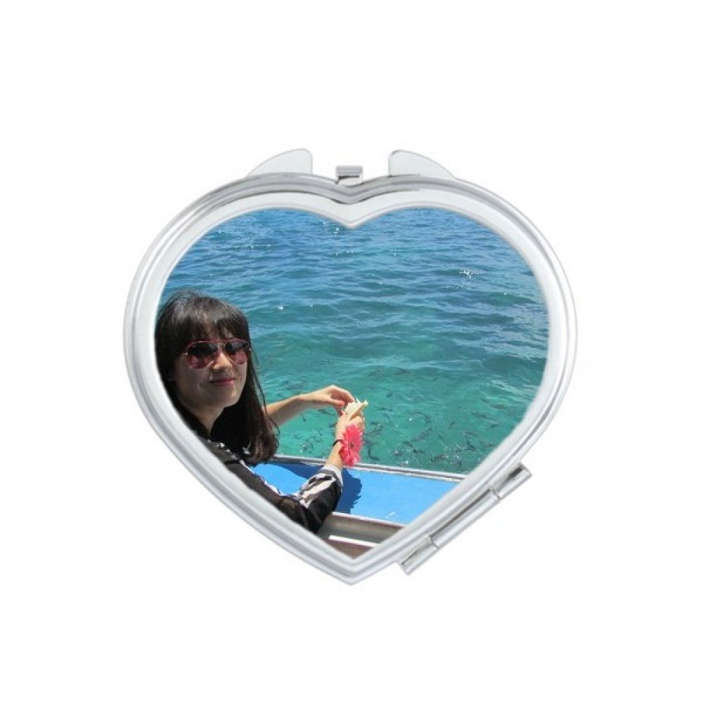Miroir de maquillage Ellie Yao fait main multicolore avec vagues et bateau de mer