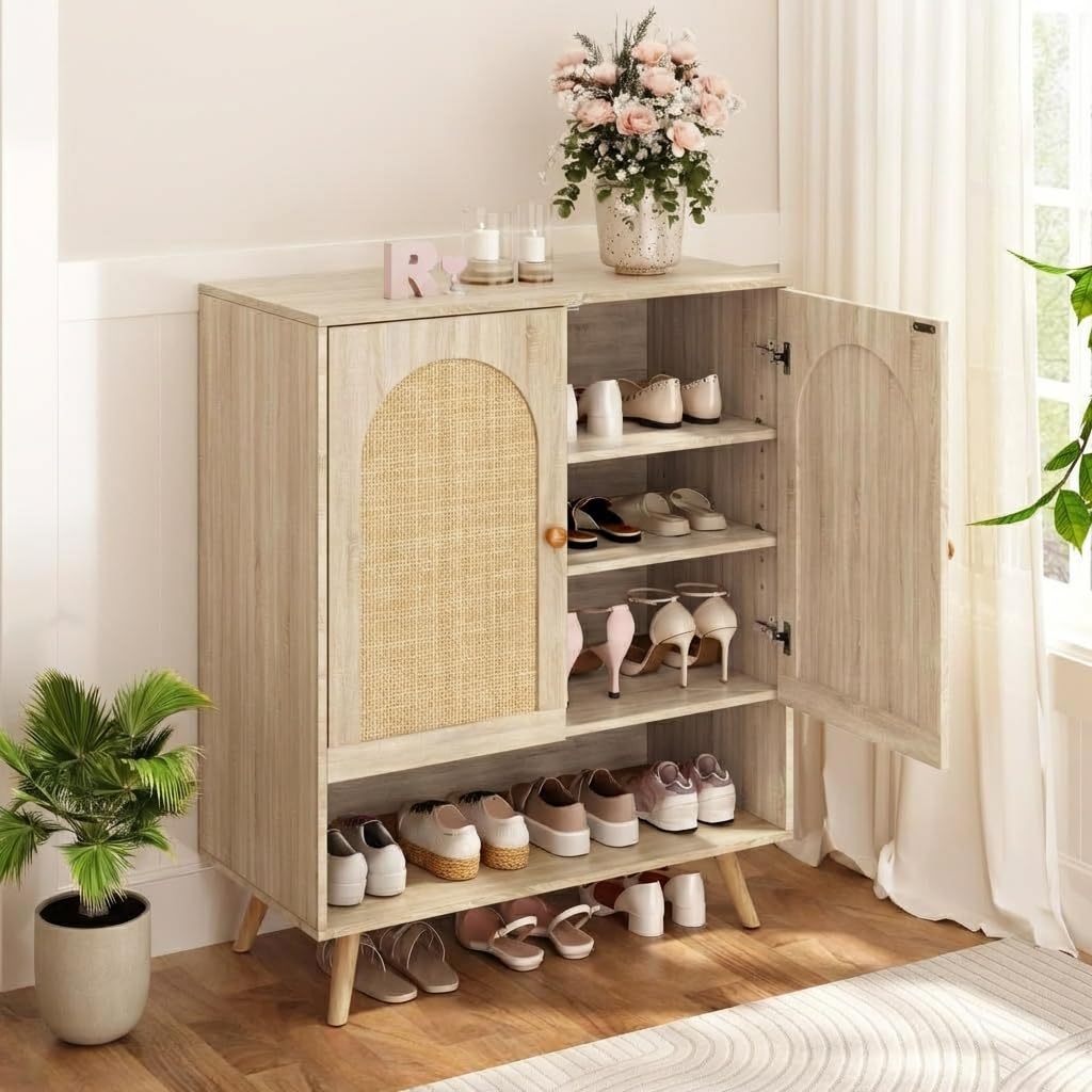 Buffet en bois et rotin à 4 niveaux pour le rangement du salon