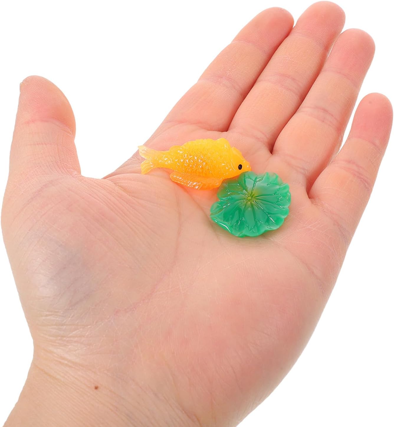 KOMBIUDA 20pcs Miniature Frog Figurine Resin Micro Landscape Garden Statue | Lotus Leaf and Goldfish Accents, Compact Size for Fairy Garden Scenes, Fade Resistant Finish for Versatile Display