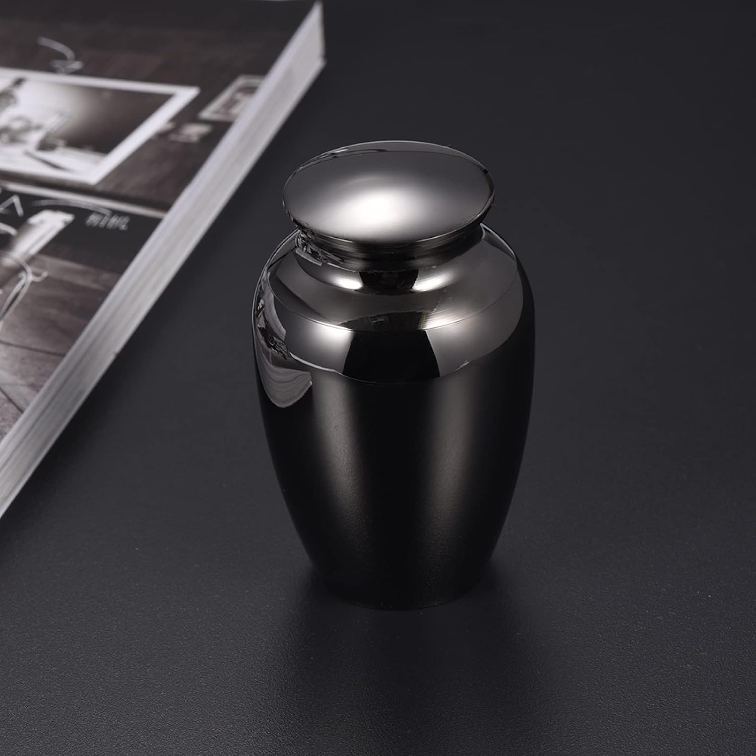 SHEIL Cremation Urn Pet/Human Ashes Urn Large Volume for Ashes Ash Keepsake Funeral Casket Urn 2.8 * 1.7 Inch