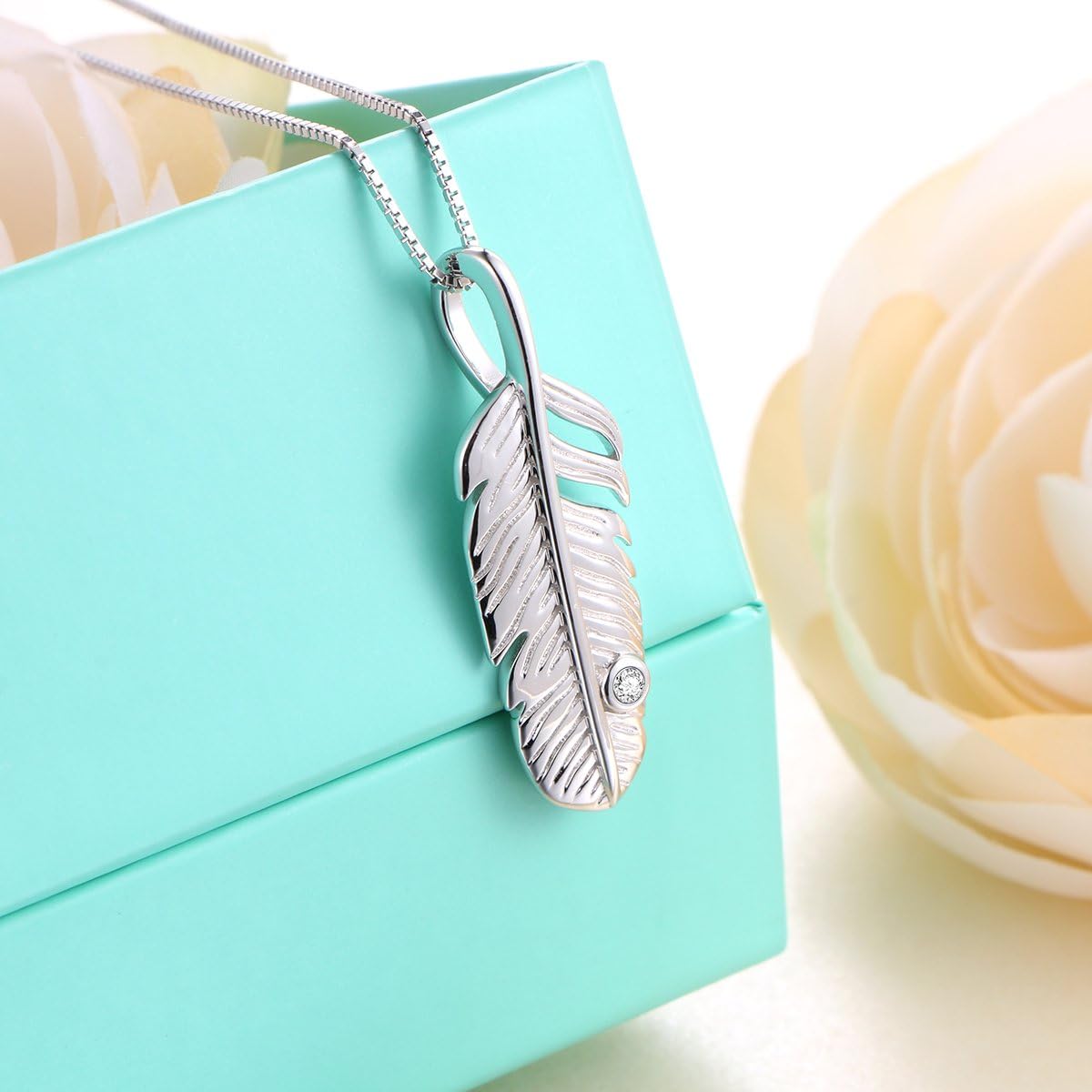 DAOCHONG S925 Sterling Silver Feather Pendant Necklace 18inches Box Chain - Image 3