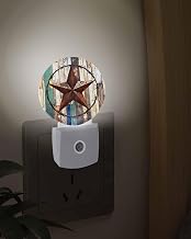 Plug into Night Light Western Star Farm Texas LED Auto Sensor Dusk to Dawn Nightlight Vintage Farm Wood Grain Smart Dimmable Lights for Home Hallway Bedroom Bathroom