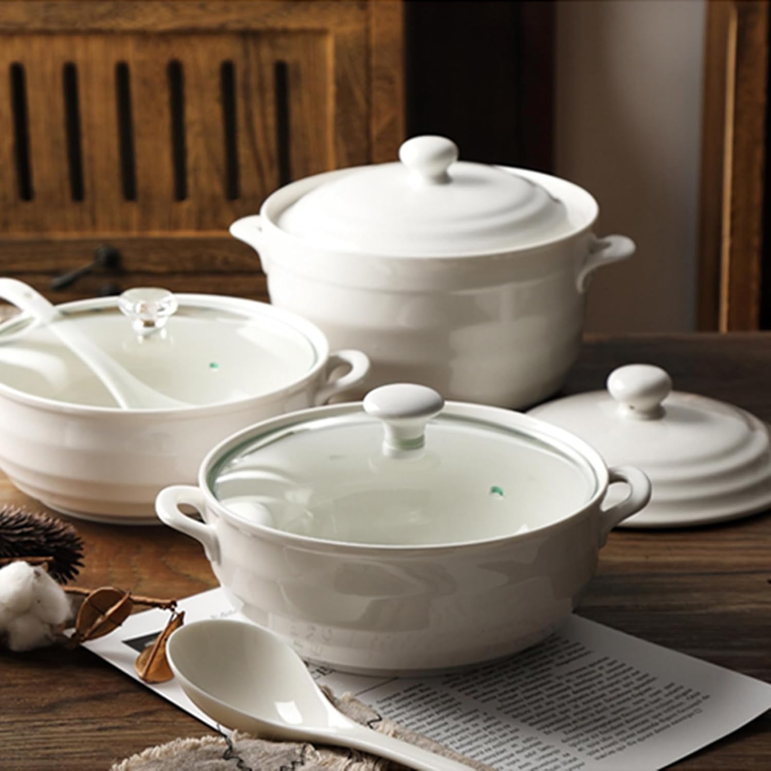 Sopera de cerámica con tapa Sopera de sopa de porcelana blanca Sopera redonda de cerámica Tazón de cerámica para restaurante Decoración de la cocina del hogar Apto para microondas y lavavajillas