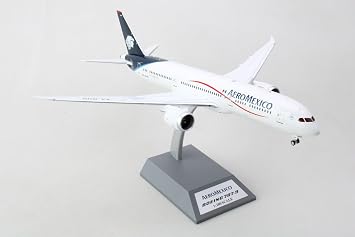 1200 AeroMexico Boeing 787-9 Dreamliner XA-DHN W/Stand
