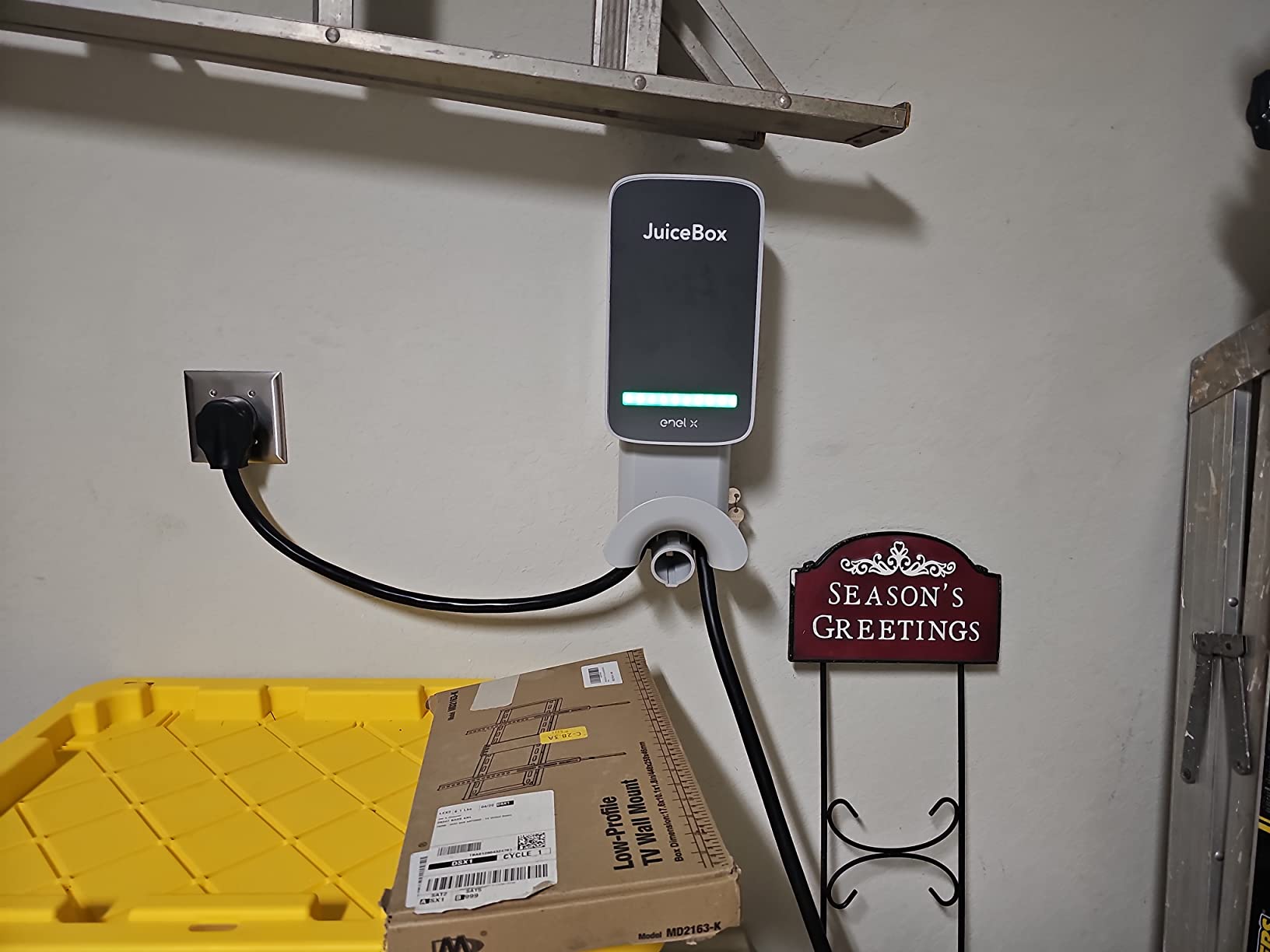 54/mo Finance JuiceBox 40 Smart Electric Vehicle (EV) Charging