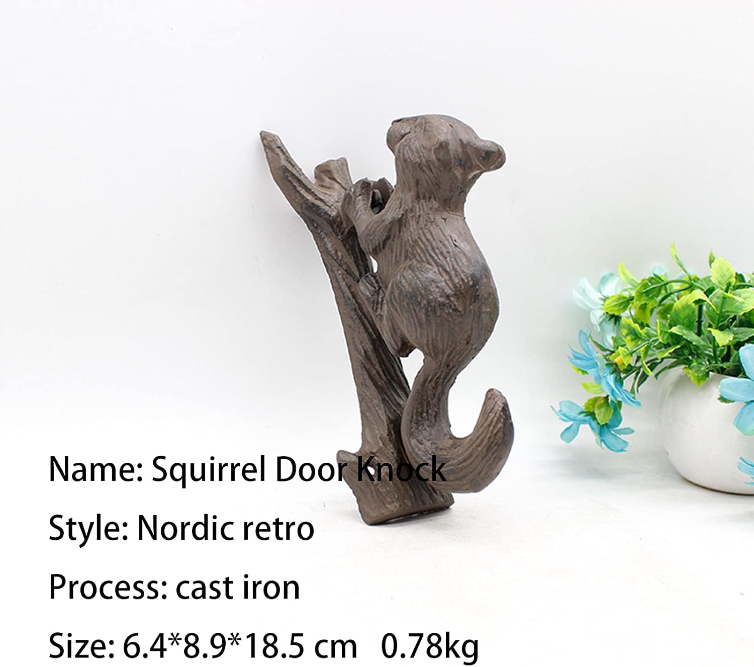 Squirrel Cast Iron Door Knock, Home Retro Wall Hanging Wall Decoration Nostalgic Courtyard Decoration Craft Door Knocker Handle