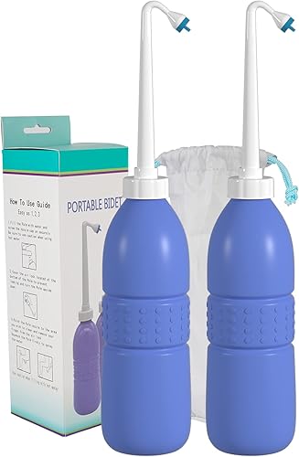 Paquete de 2 botellas de bidé de viaje, pulverizador portátil de bidé de mano, 7.4 fl oz para cuidado de higiene personal, bolsa de viaje para