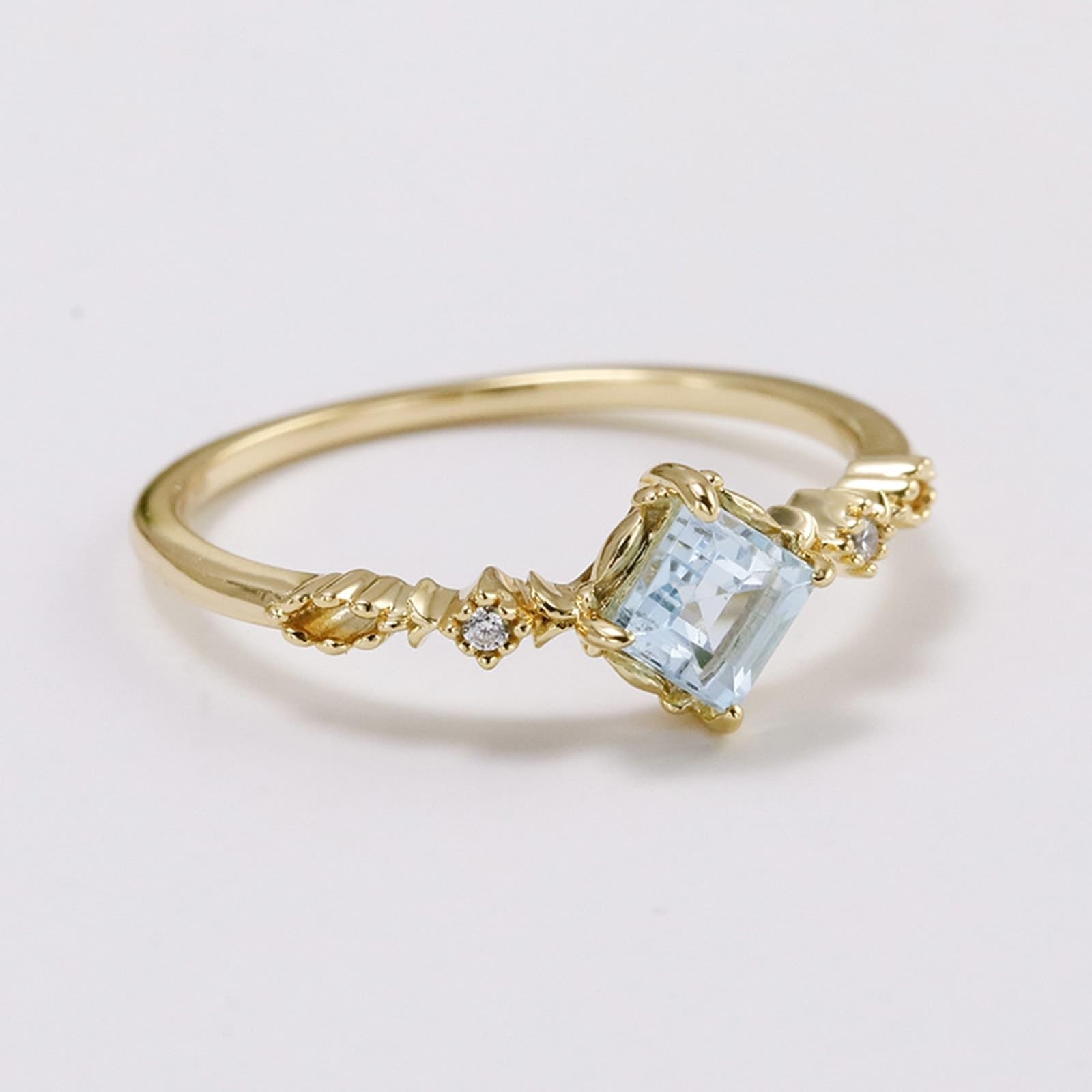 Anillo de boda de oro amarillo de 9 K/14 K/18 K con topacio azul claro cuadrado en 4 garras