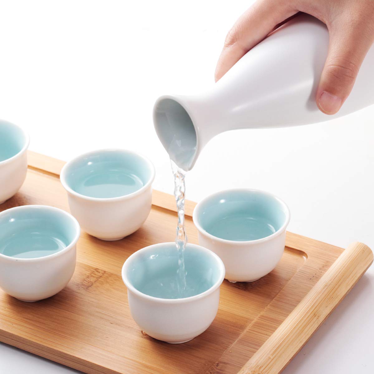 LOUTYTUO Set di Sake in Ceramica +Vassoio in bambù con pentola più Calda, Bevanda saki Calda in Ceramica sicura per Stufa, Confezione Regalo da 10 Pezzi
