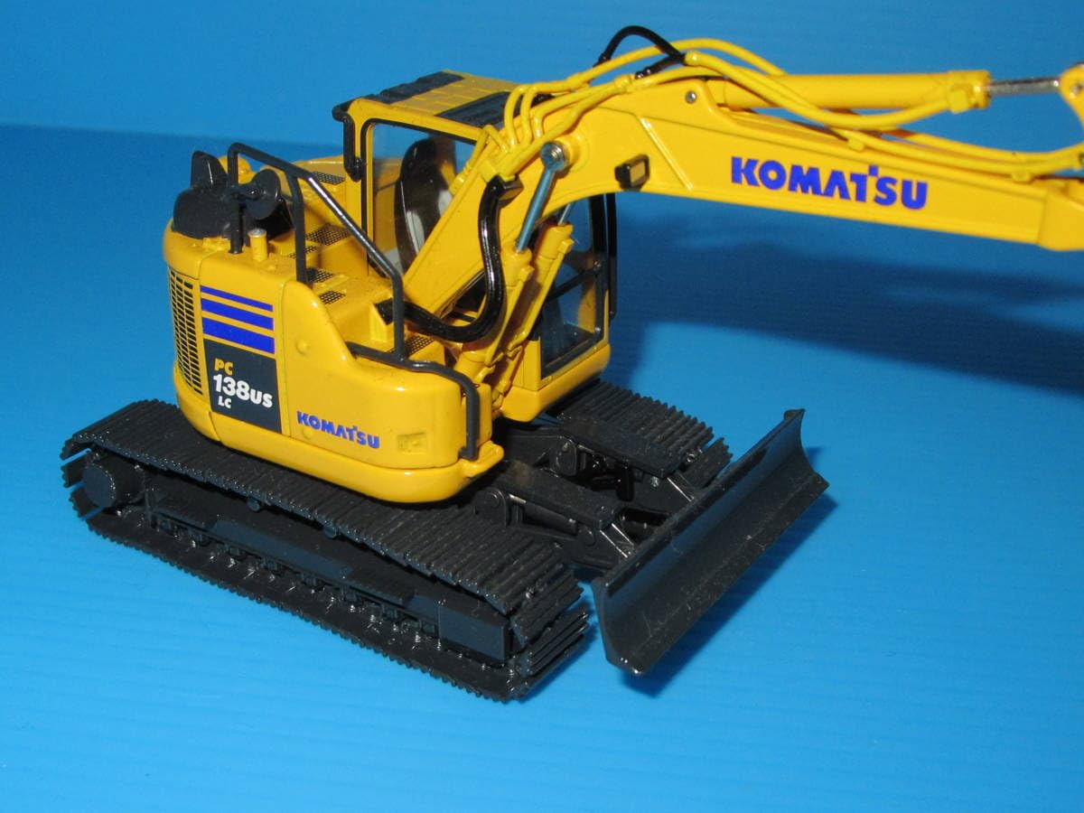 Amazon.co.jp: KOMATSU コマツ 建機ダイキャストモデル PC138USLC‐11 