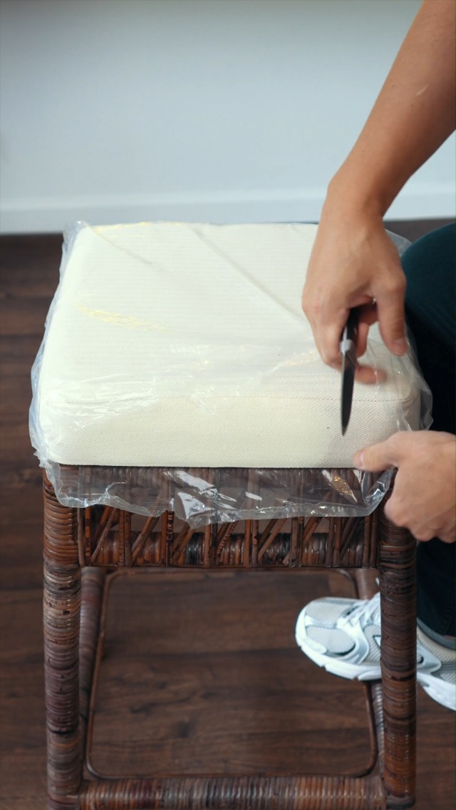 JONATHAN Y Bali 25.5" Butaco de Barra Sin Respaldo, Ratán Tejido Marrón Oscuro/Blanco, Cojín Cuadrado Acolchonado de Espuma, Estilo Bohemio Campestre, Asiento Interior miniatura 7