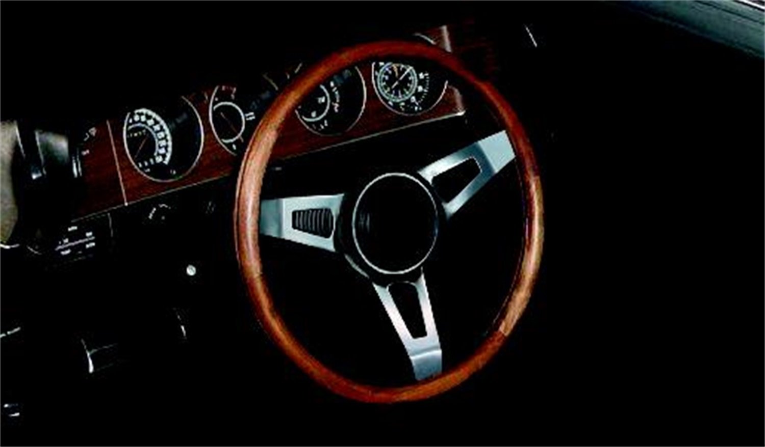 Grant 246 Classic Nostalgia Steering Wheel, Walnut