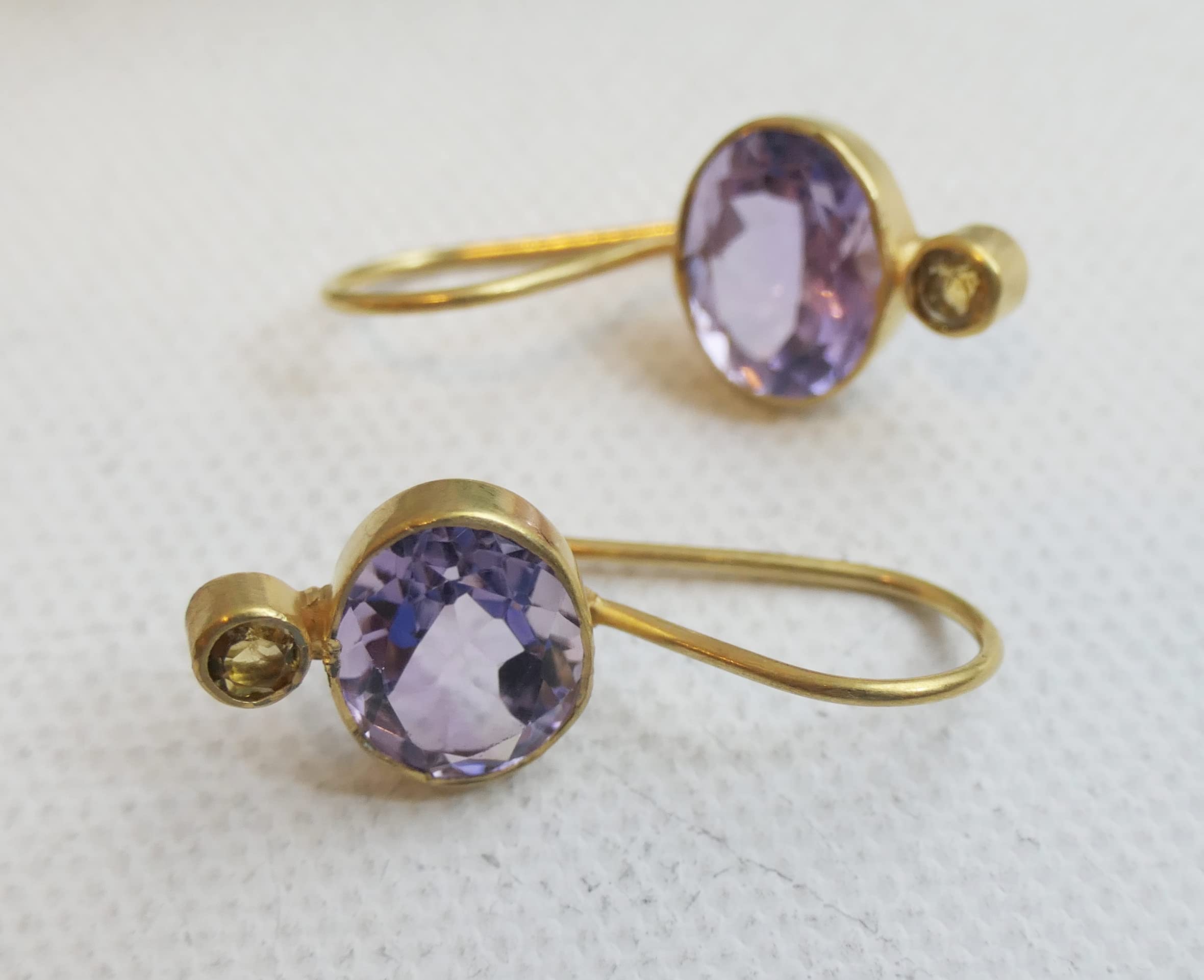 Orecchini Pendenti in Argento Sterling Placcato Oro con Ametista e Citrino - Gioielli Eleganti con Pietre Naturali Viola e Gialle - Stile Raffinato da Donna