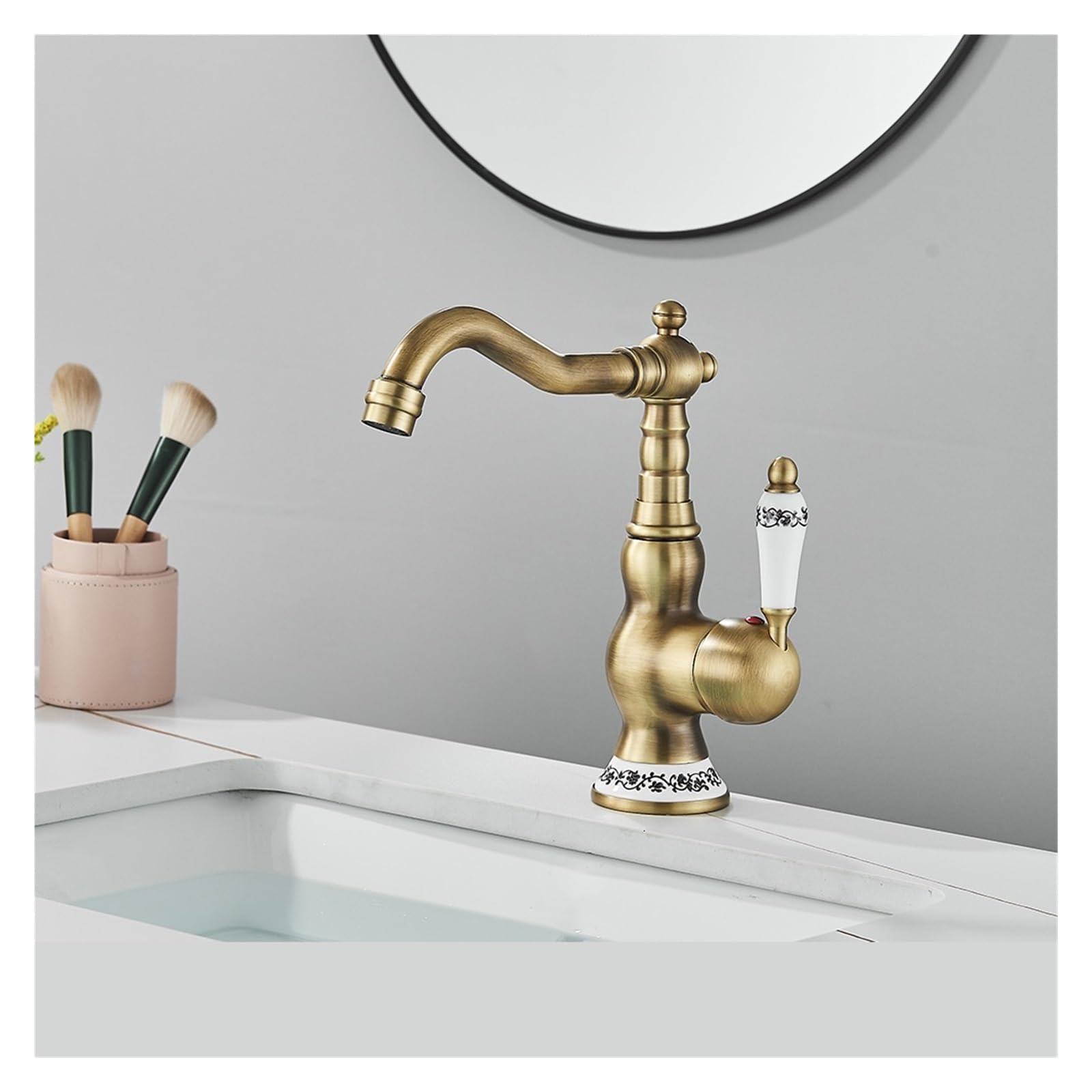 Robinet de salle de bains rétro pour vasque à poser style campagne chic
