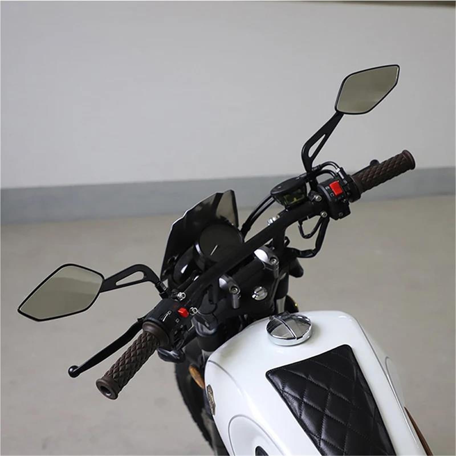 Specchio moto 8 10MM Specchietto Retrovisore Moto Specchietto Laterale In Lega Alluminio Per MT07 09 125 Per XSR Per Z650 Per Z750 Per Z800