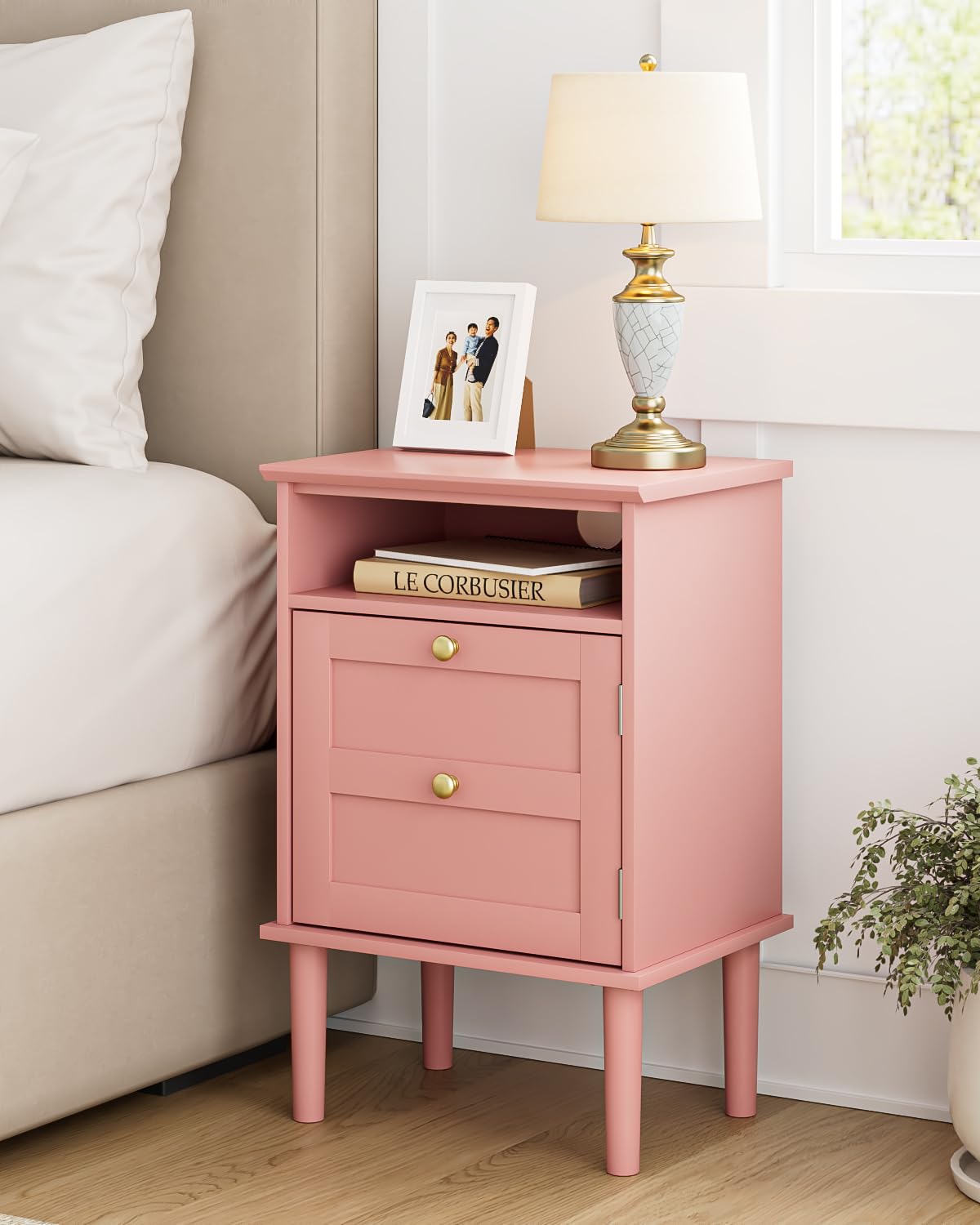HEYZOEY Wooden Bedside Cabinet with Door & Open Top Shelf – Side Table for Bedroom & Living Room,Fits Small Space (Pink 39×29×60 cm)