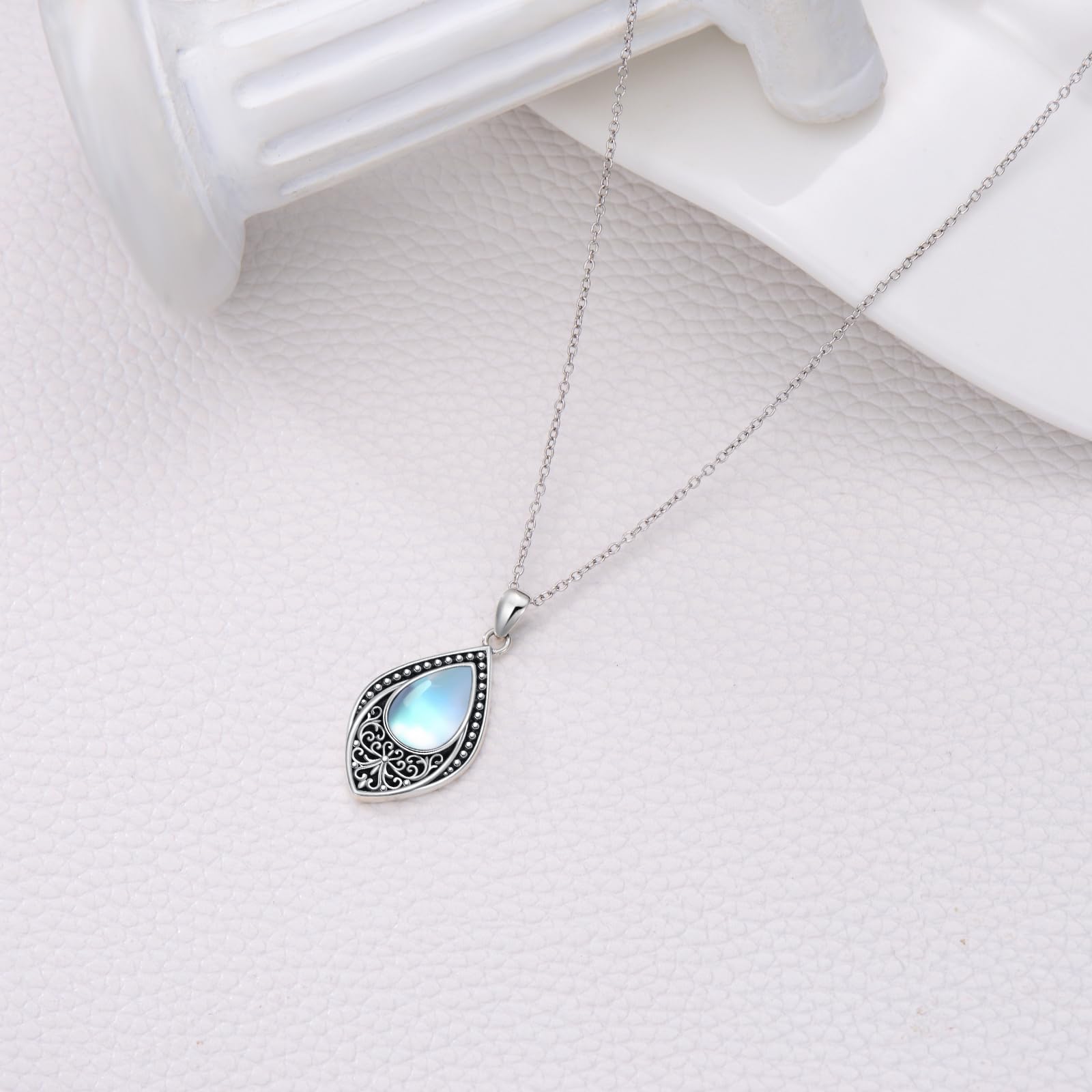 Collar con nudo celta para mujer, plata de ley 925, símbolo del infinito, piedra natal, colgante celta, regalo para mujeres y niñas