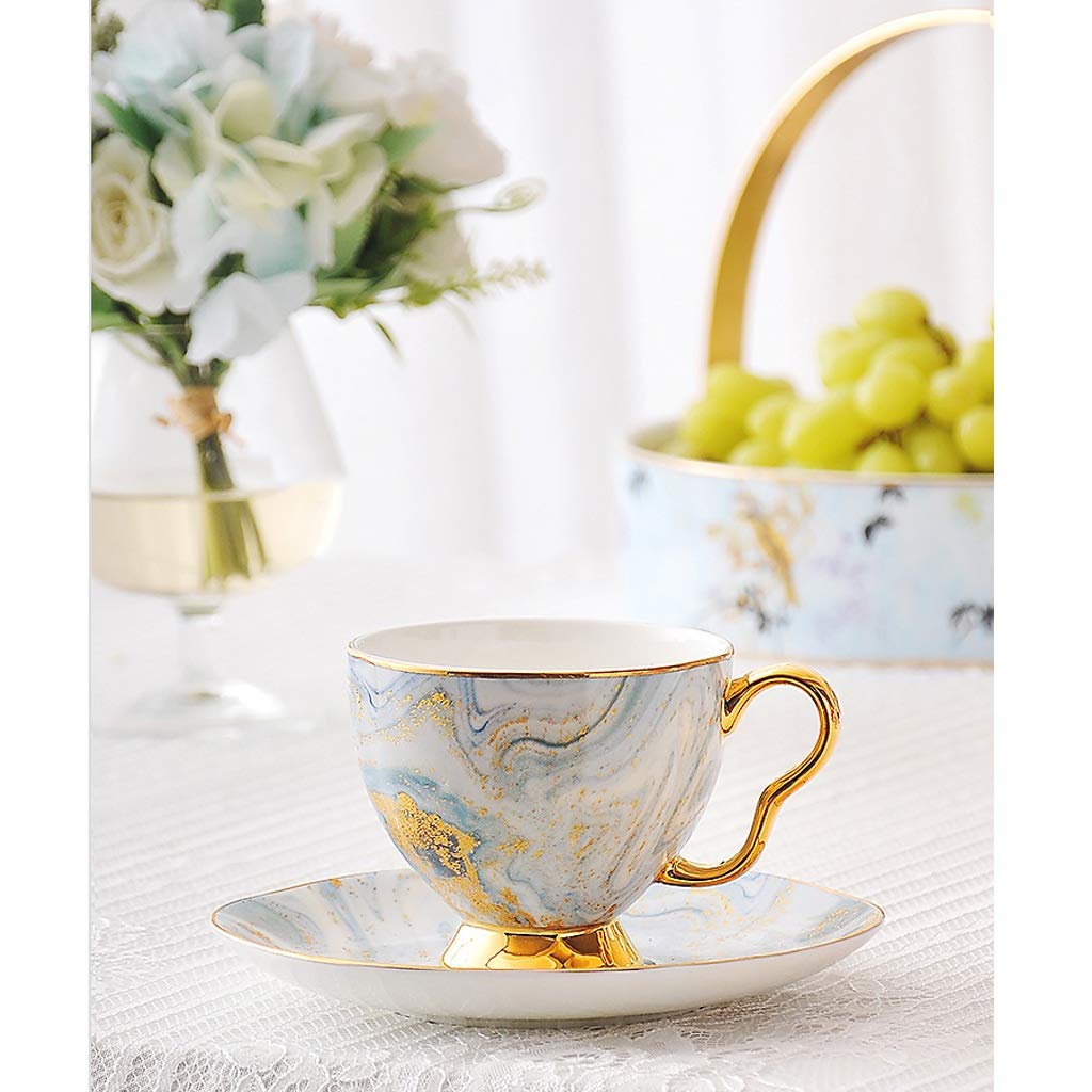 Filiżanki do espresso Styl europejski Mały luksusowy Wysokiej klasy zestaw filiżanek i spodków do kawy z porcelany kostnej Angielska ceramiczna filiżanka do herbaty kwiatowej 200 ml Zestaw do podwiec
