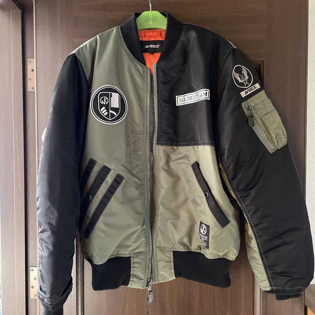 Amazon.co.jp: AVIREX×キン肉マン コラボMA-1 ソルジャーチーム XL  