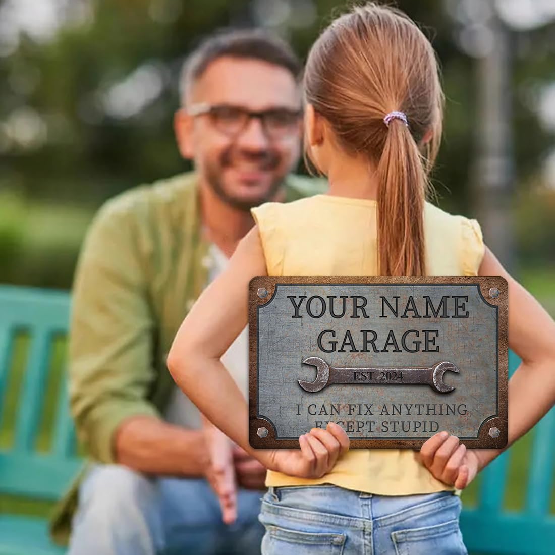 Targa in metallo vintage per garage, con scritta "I can fix anything can't fix stupid" con bandiera americana invecchiata, regalo per la festa del papà, garage, bar, grotta degli uomini