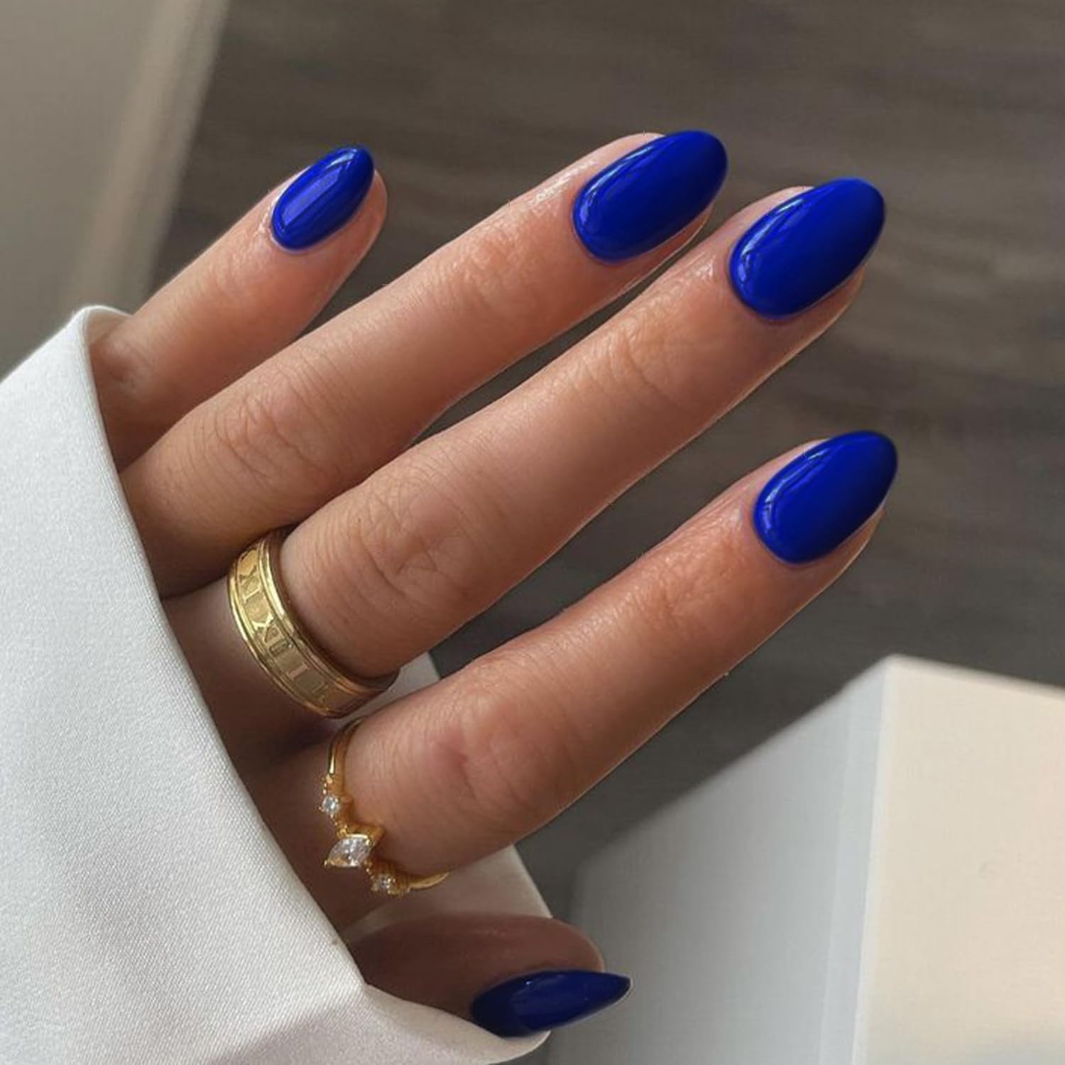 SXVME Royal Blue False Nails Short Oval, Simple Acrylic Press on Nails Short Almond, Elegant Blue Fake Nails Press ons