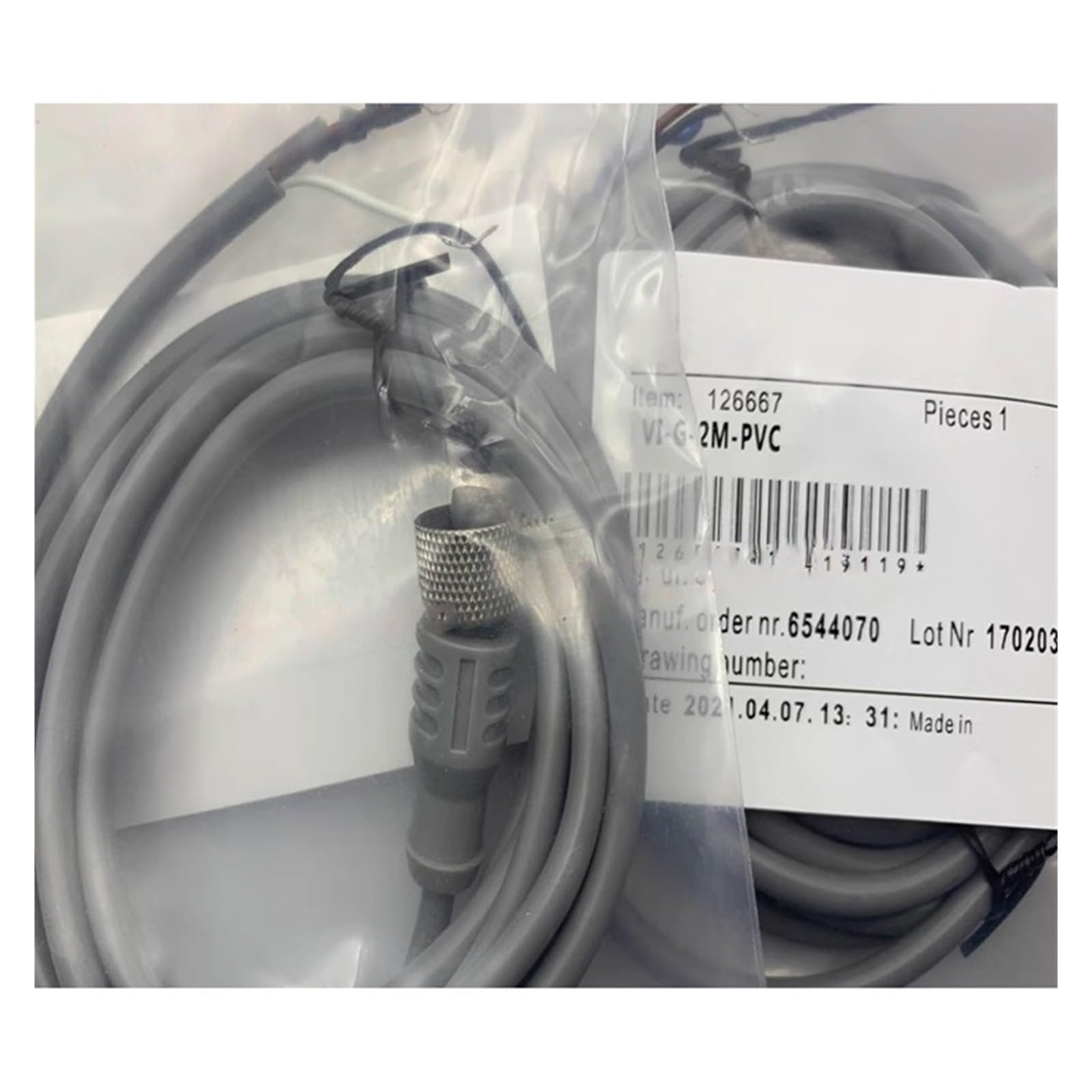 BACYDLPL Proximity Switch Sensor 1PC V1-G-2M-PVC V1-W-5M-PVC V1-W-10M-PVC(V1-G-2M-PVC 2m)