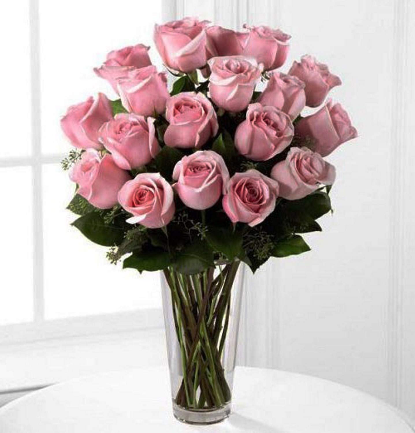 The FloralMart® Valentine's Day Glass Vase Arrangement of Pink Roses Fresh Flowers || Glass (Pink) (20 Rose)-image-15