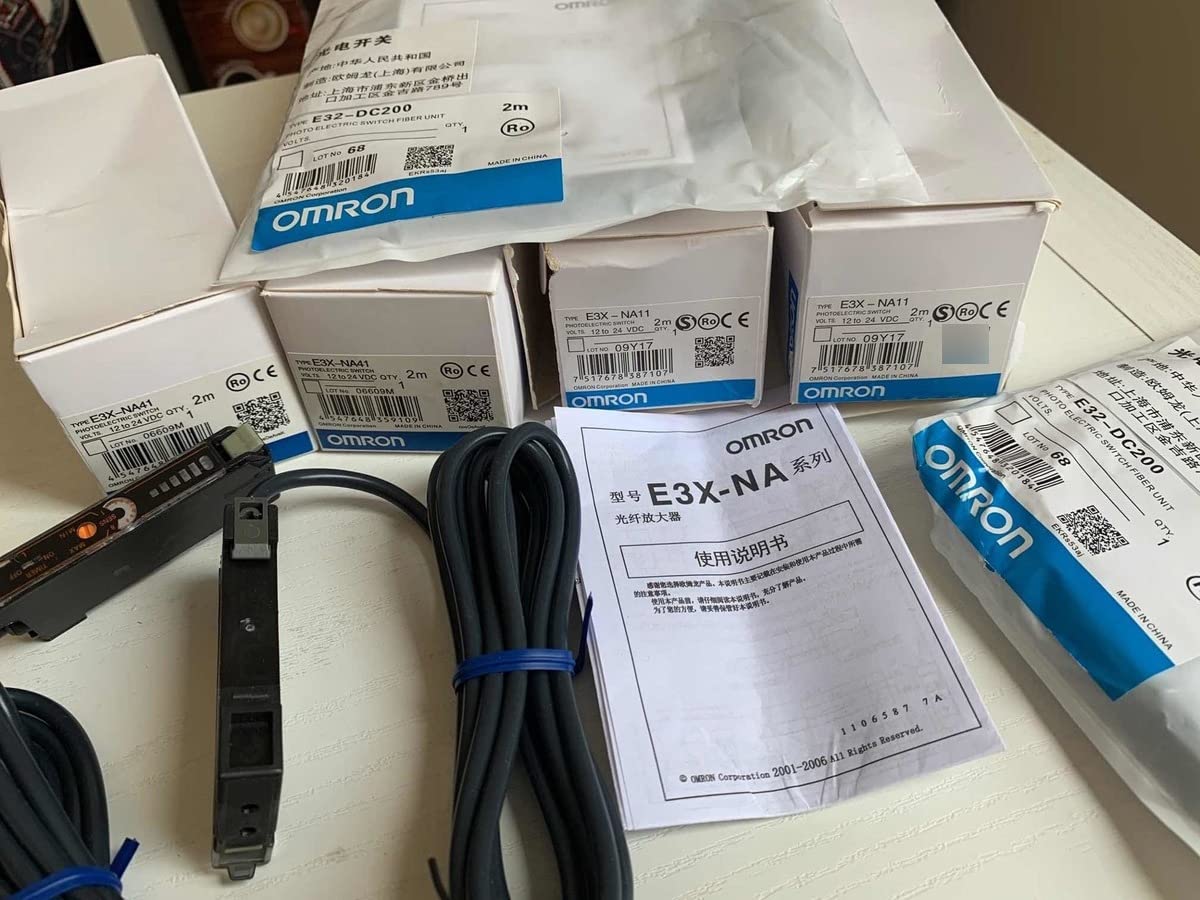 E3X-NA41 PNP Optical Fiber Amplifier Sensor Photoelectric Sensor