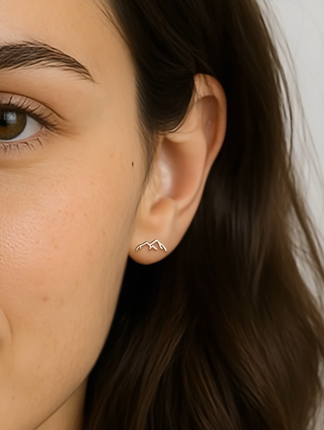 SOFIA MILANI Orecchini A Perno Donna In Argento 925 Con Placcato Oro – Design Montagna, Ipoallergenici