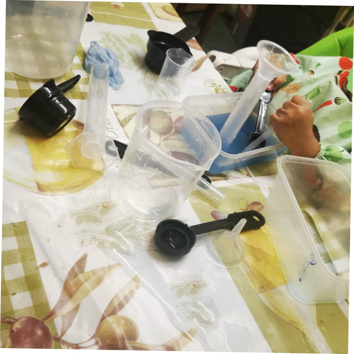 VANZACK Graduierte Messzylinder und Bechergläser Set Transparentes Kunststoff Messbecher Set mit Klarer Skala Präzise Volumenmessung für Labor Schule Chemie Haushalt und Forschung