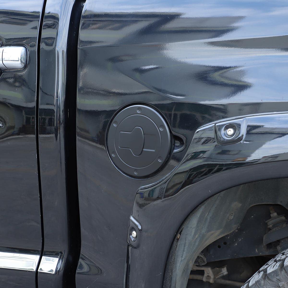 REINKO Steel Rear Bumper For 2007-2013 Toyota Tundra,Chrome