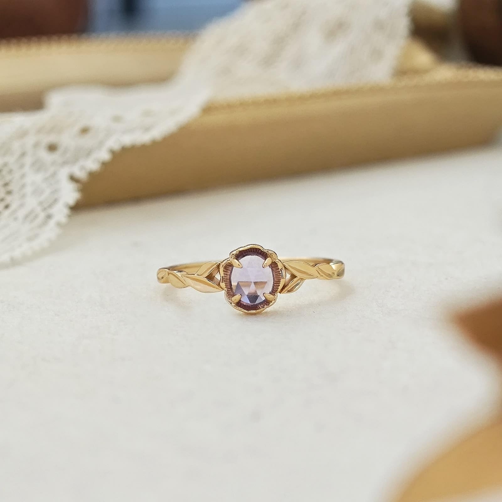 Alianzas de oro amarillo de 9 K/14 K/18 K con amatista ovalada, diseño vintage de hojas