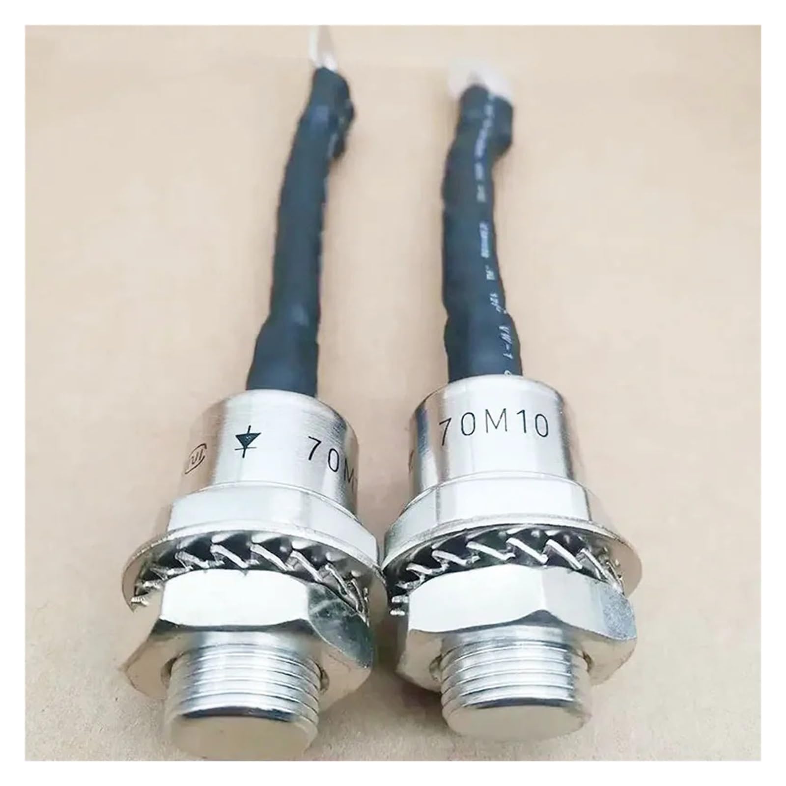 BACYDLPL 1PCS 70M10 Thyristor Diode