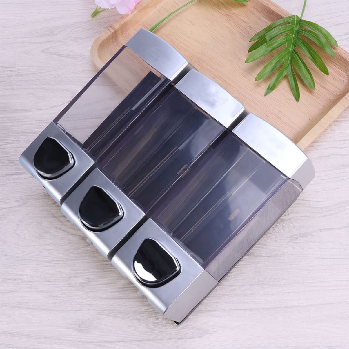 Dispenser Di Sapone a Parete Triplo Erogatore a Pompa Per Shampoo, Balsamo e Gel Doccia Trasparente, Facile Installazione Per Bagno, Cucina, Hotel, Design Salvaspazio Con Pulsante Premibile