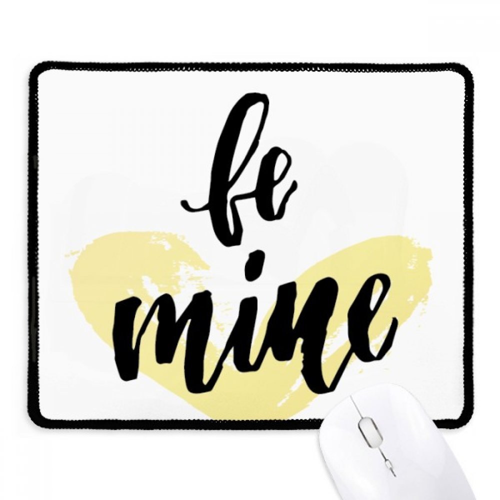 Mousepad negro de lona Amor Amarillo para un setup de juego moderno 3