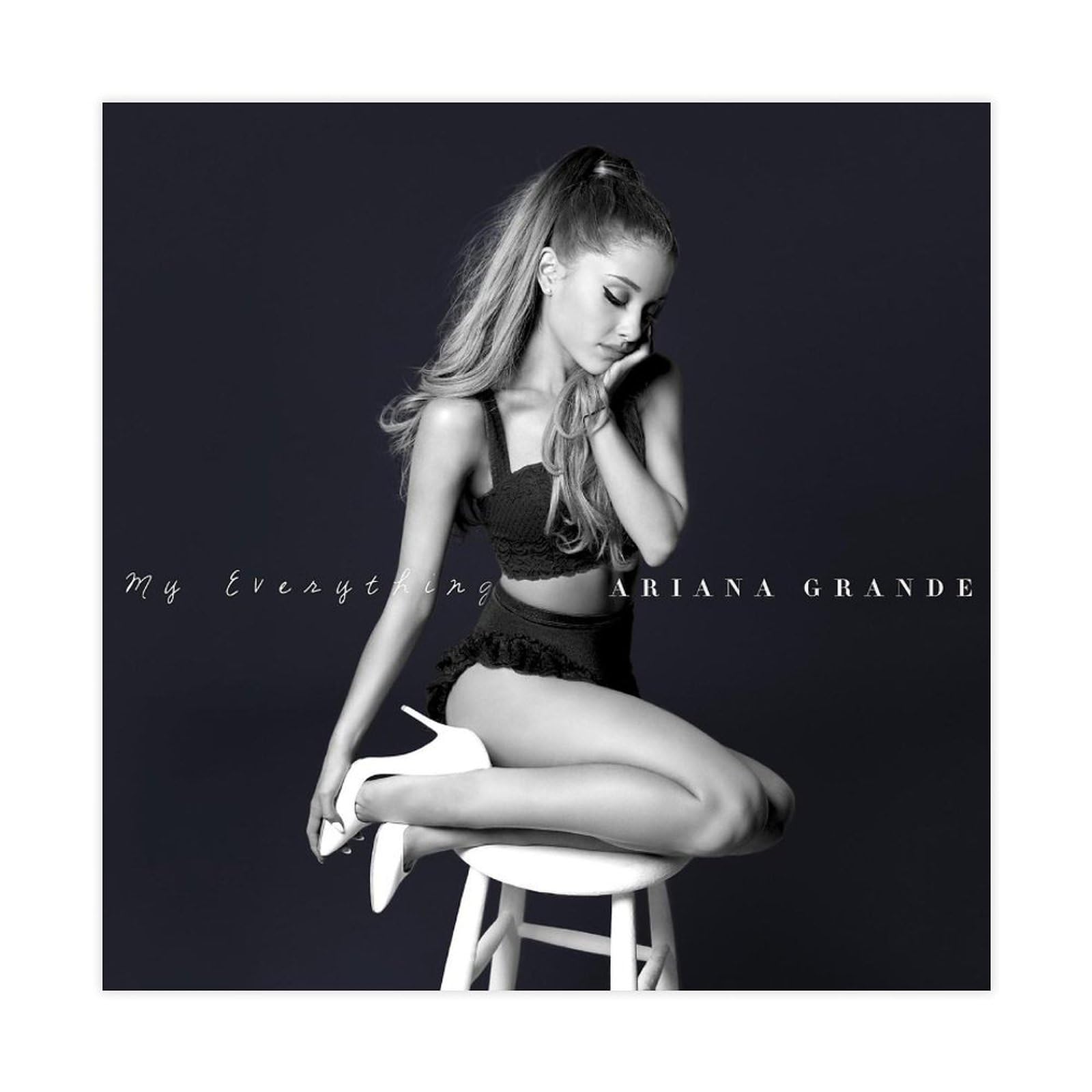 SDOBVDZ Poster Ariana Grande (23) Sur Toile - Décoration