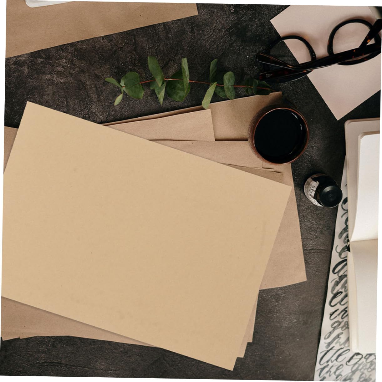 Braunes Buchbinderpapier A4 160g für Schreiben und Basteln, 100 Blatt