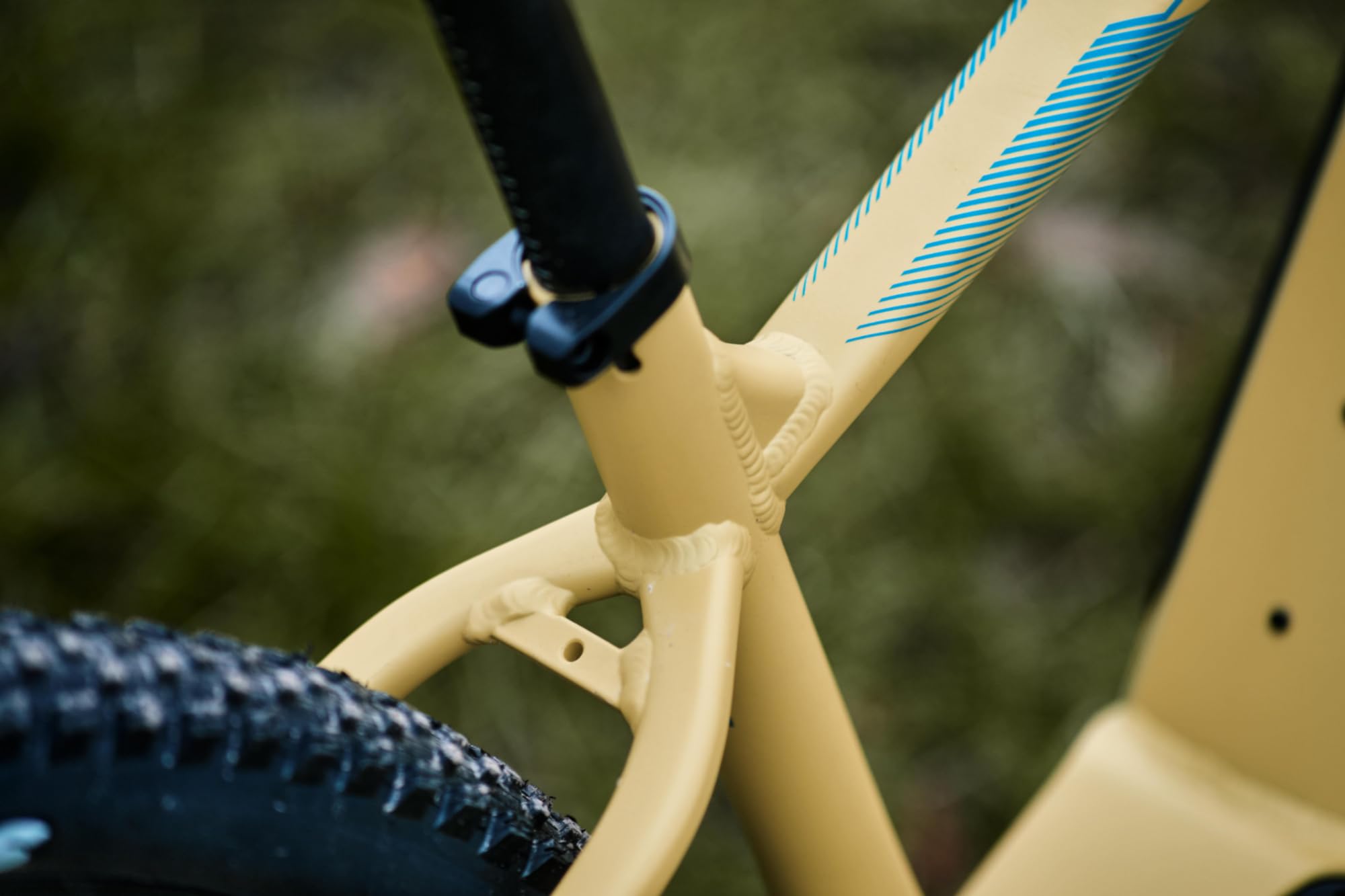 Fischer Montis 8.0i - Bicicleta eléctrica de montaña eléctrica para Hombre y Mujer, Motor Central, 90 NM, batería de 36 V