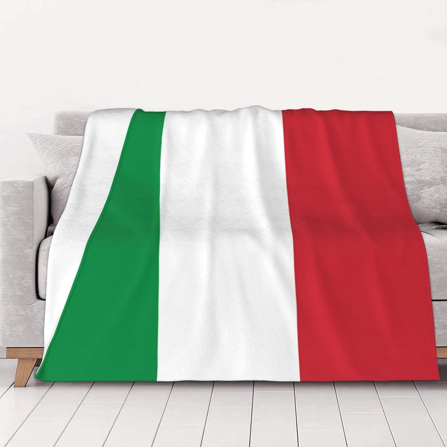 Italian Flag Fleece Plush Throw Blanket 50" x 60" - Cozy Fleece Throw Blanket for Bed, Couch, Travel & Camping, Black