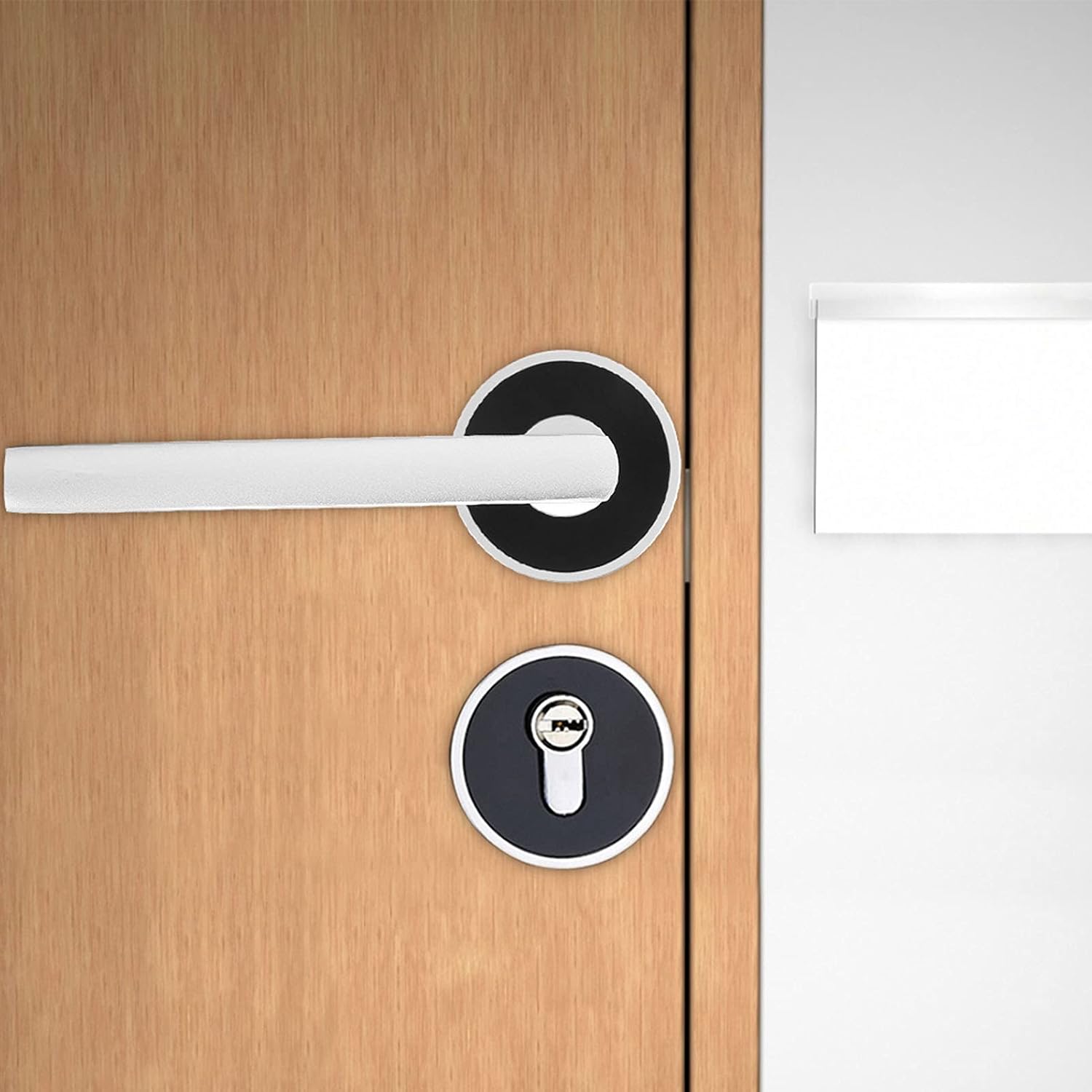 Door Handle Lock European Wooden Door Lock Space Aluminum Anti Anti Theft Silent Door Handle Lock for Bedroom Bathroom