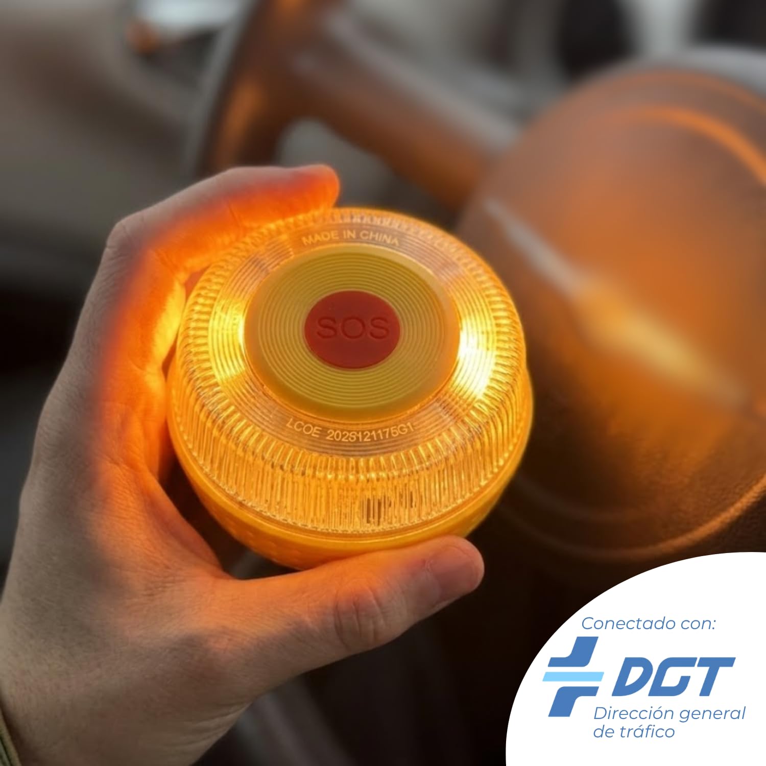 MIAC SAFETY LIGHT IoT Baliza V16 Homologada DGT con Geolocalización SIM y Datos Incluidos hasta 2038 - Luz Emergencia Coche Homologado DGT 3.0 — view 5