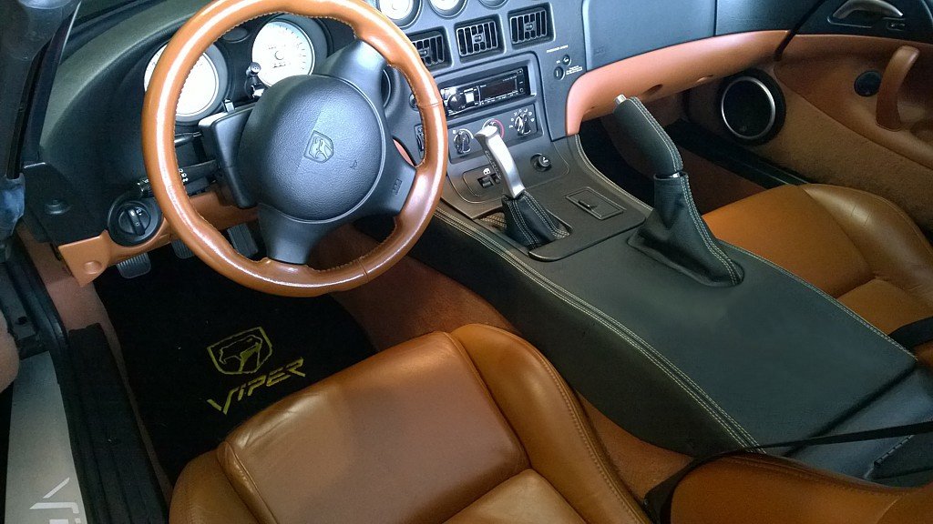 RedlineGoods Center Console Cover Compatible with Dodge Viper 1992-02. Tailor Made - not Universal. Genuine top-Grade Italian Black Leather with Silver Thread