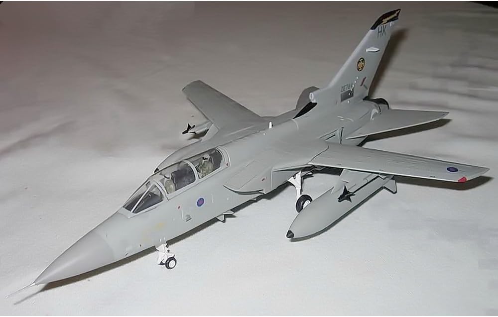 Panavia Tornado F3 RAF 111 Sqadron ZE764 1:72 die cast by Sky Guardians SGE72-001-003
