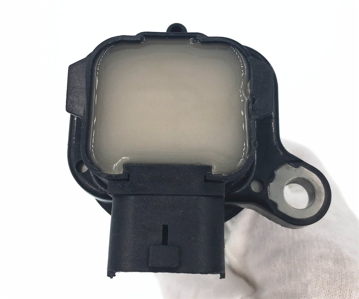 HZTWFC Ignition Coil OEM # 1275971 9135689 9146776 Fit for VOLVO 