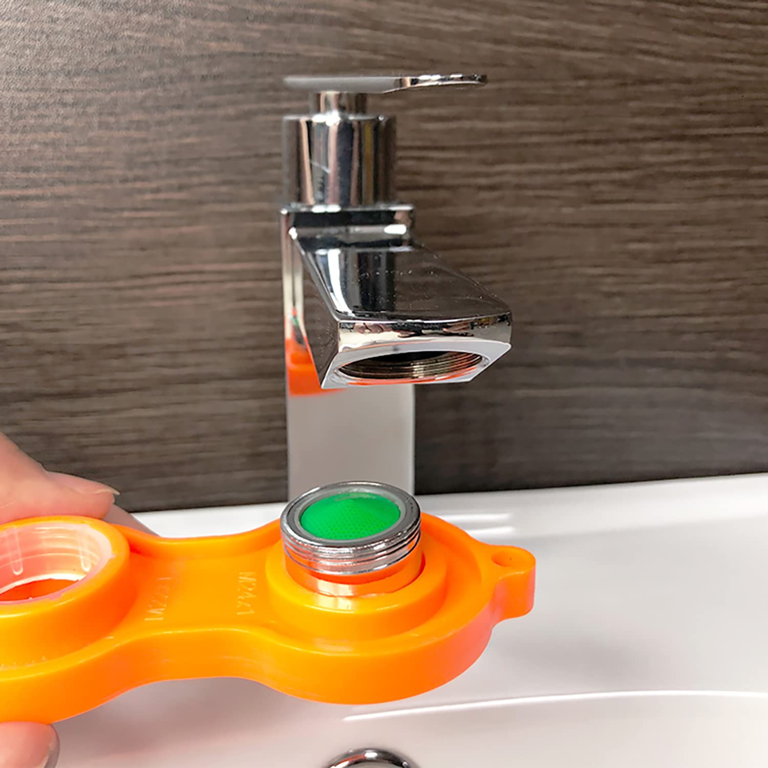 amiciCare Faucet Bubbler Removal Plastic Wrench - Lightweight and Durable Tool for Faucet Repair and Aerators Installation 3