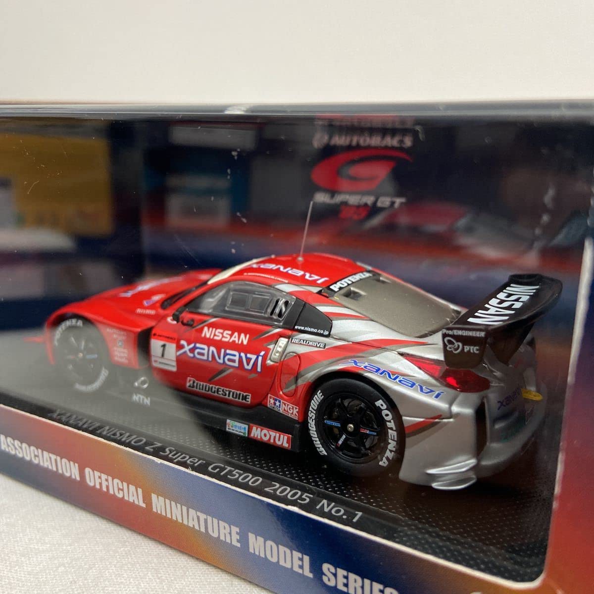 Amazon | EBBRO 1/43 XANAVI NISMO Z SUPER GT500 2005年 #1 本山哲 