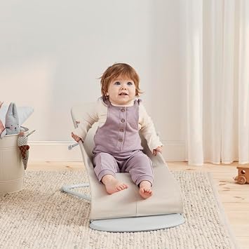 BabyBjorn Bouncer Bliss, Light Beige, 3D Jersey | 2-in-1 Adjustable Baby Bouncer Seat and Toddler Chair, Newborn to Toddler (8-29 lbs), 4 Positions, Lightweight & Portable