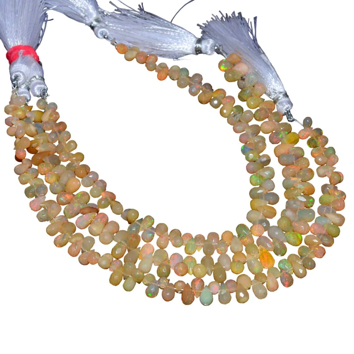 Opale éthiopienne naturelle le cadeau idéal sous forme de fil de perles de briolette facettées