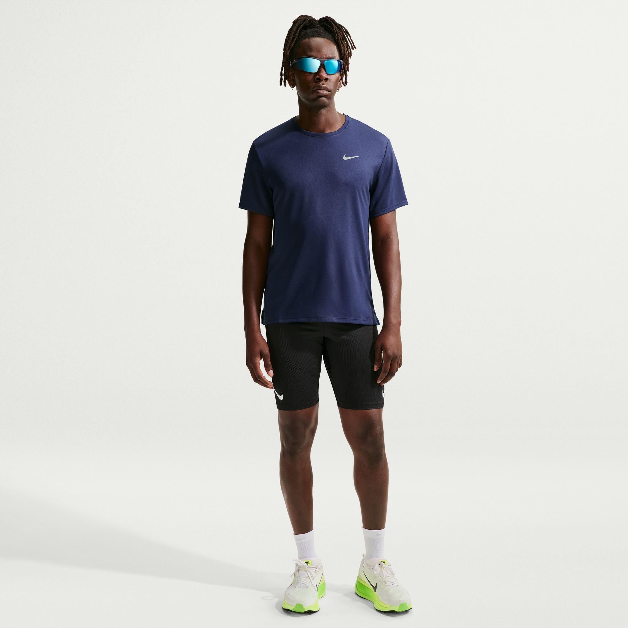 Nike Miler Dri-FIT UV Kurzarm-Laufoberteil für Herren, DV9315